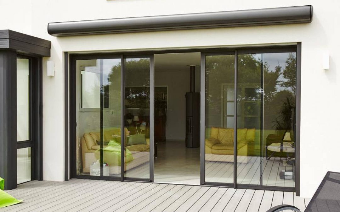 baie-vitree-ouverture-centrale baie-vitree-ouverture-centrale